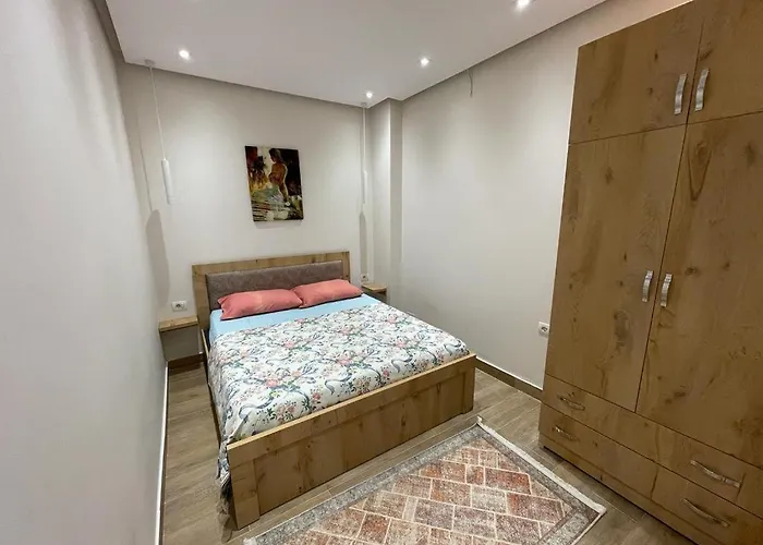 Modern 1 Bedroom Apartament
