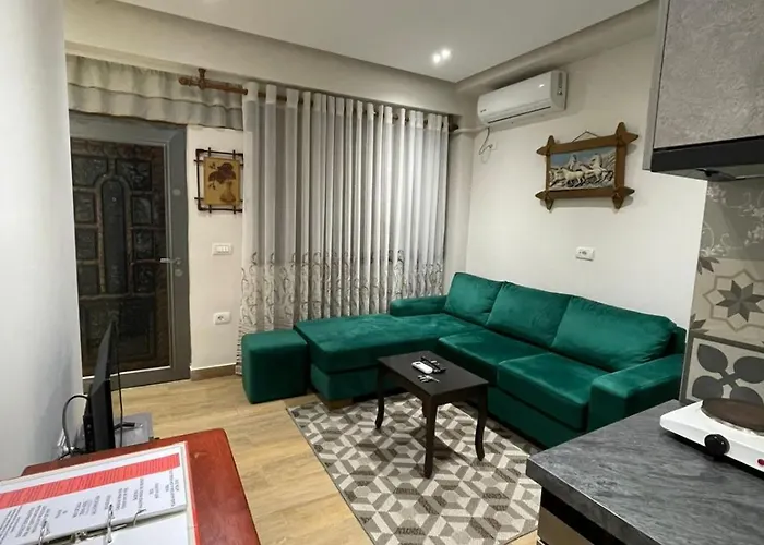 Modern 1 Bedroom Tiran